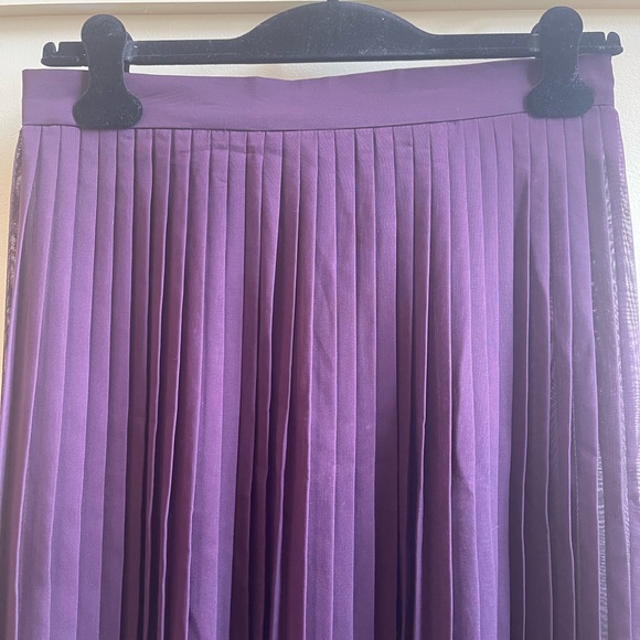 American Apparel Chiffon Skirt - Picture 4 of 8